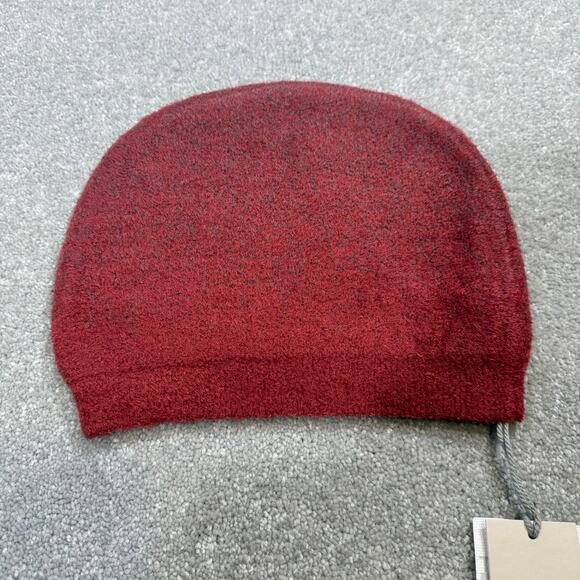 Barefoot Dreams NWT Cozy Chic Lite Confetti Beanie Hat Crimson Rosewood Red - Picture 4 of 10